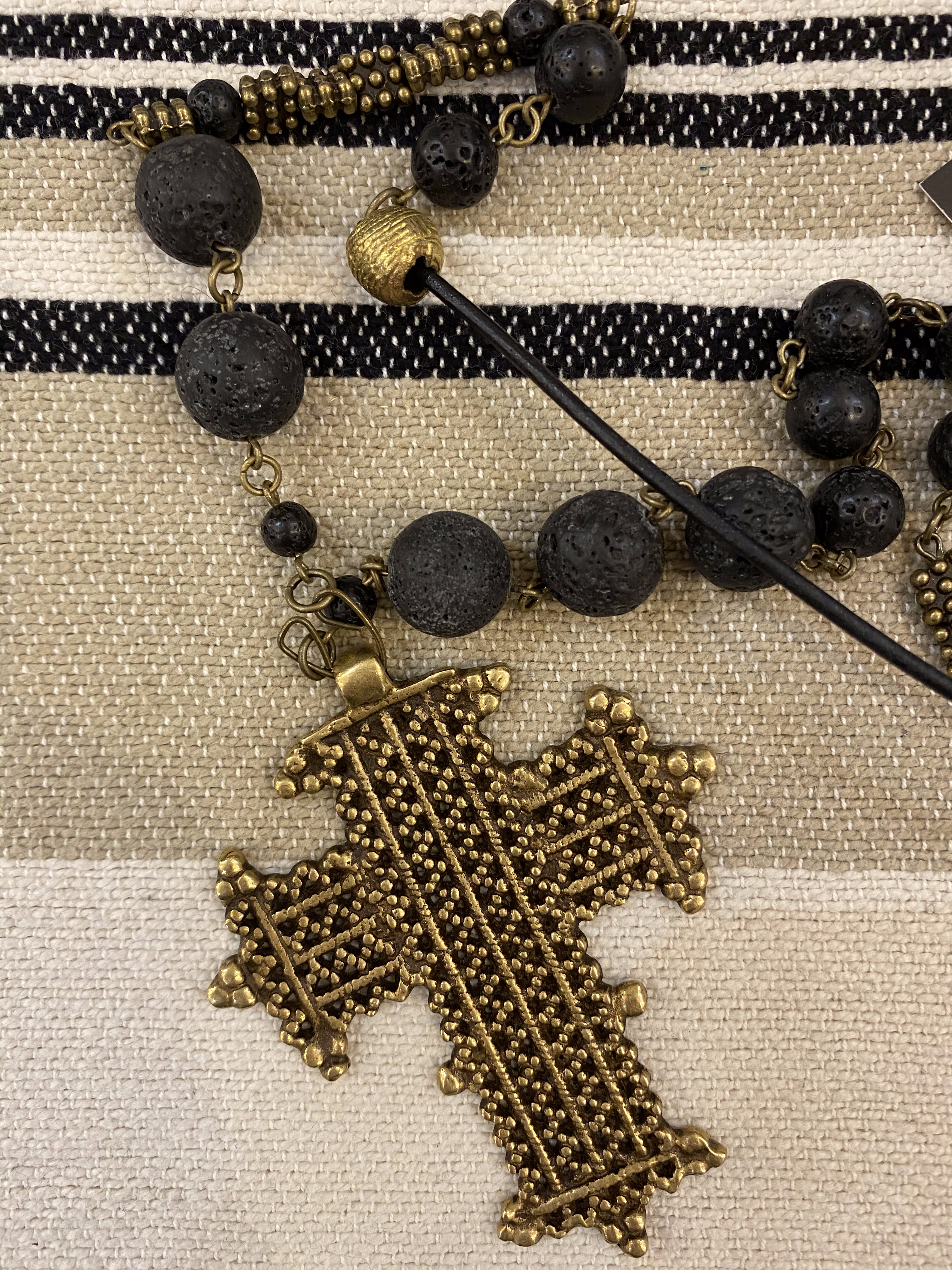 Zoune Bijoux Sautoir Madonna Lave