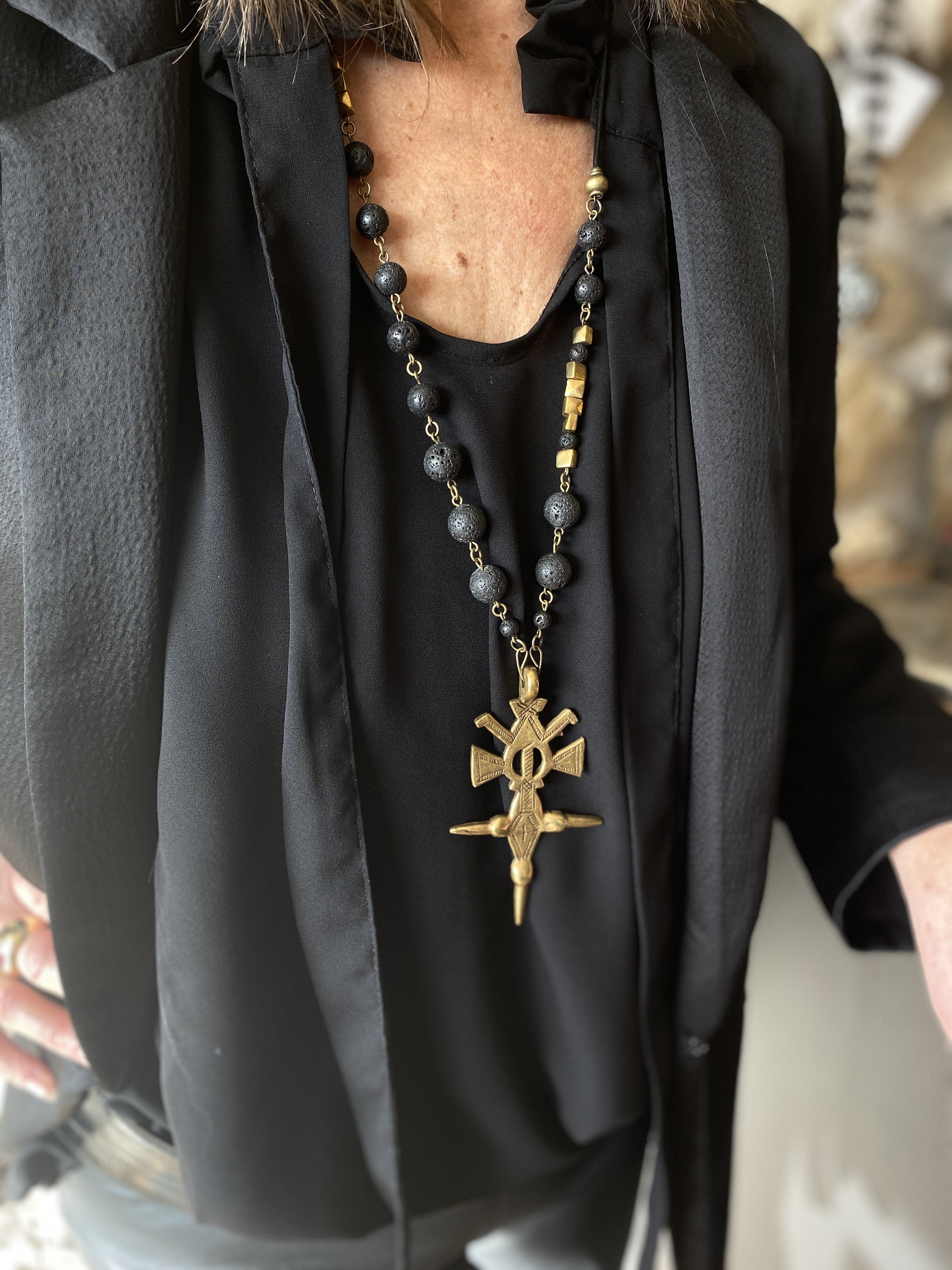 Zoune Bijoux Sautoir Touareg Lave